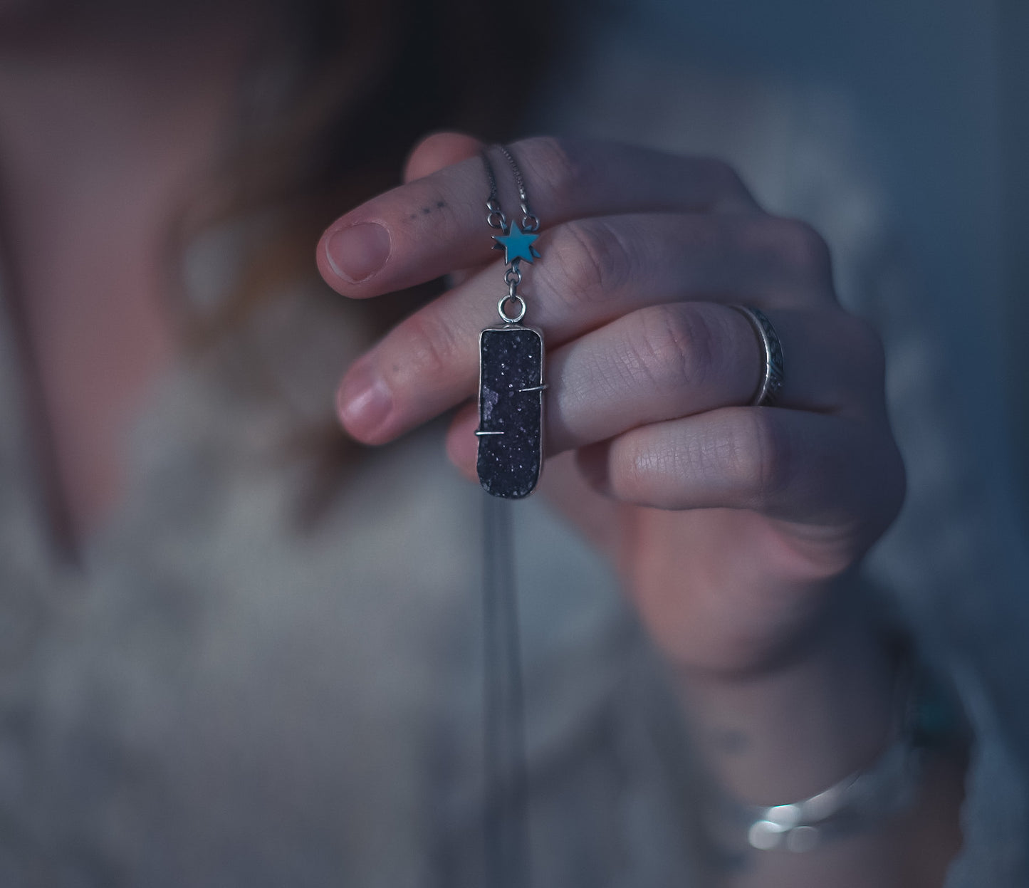 Shimmering Night Necklace